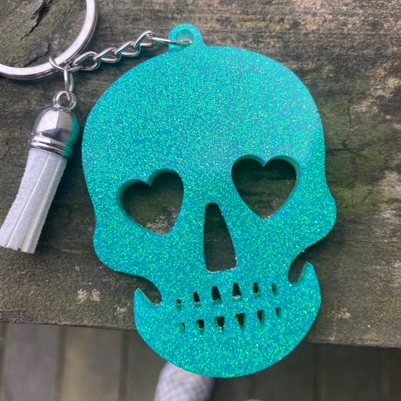 RELISTED  Teal Skull Glitter Keychain - Picture 4 of 5